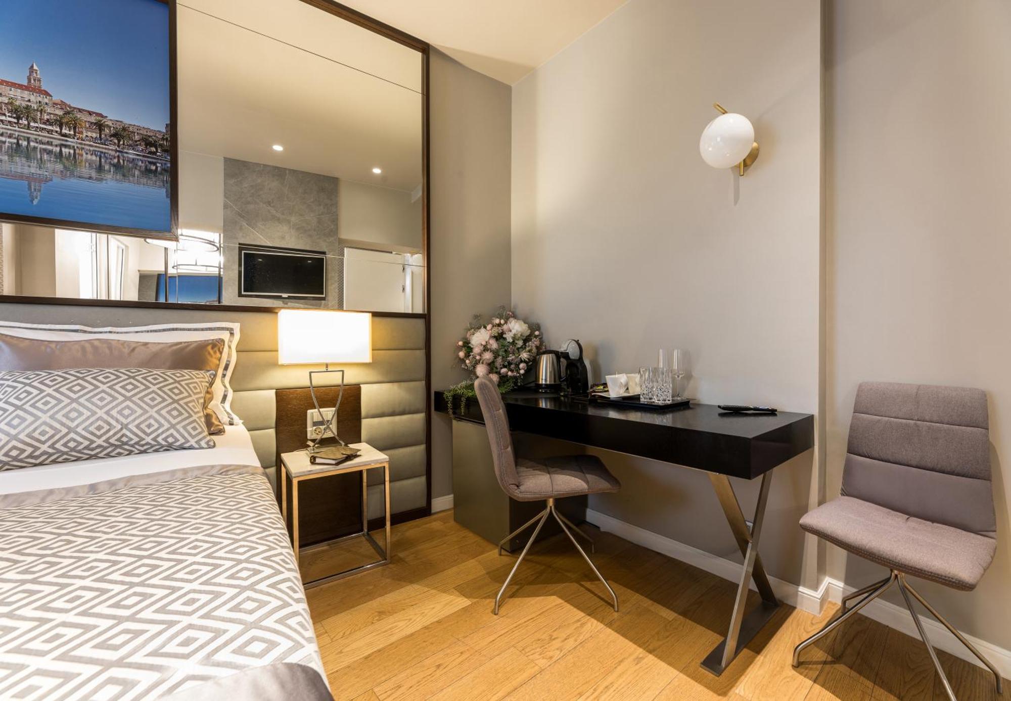 Fortuna Luxury Rooms 1 Сплит Екстериор снимка